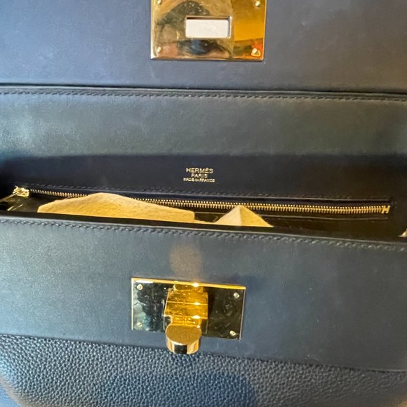 Hermes 24/24 Bag - w/Box, Dustbag etc - Full Set - Black w/ Gold Hardware - Picture 6 of 14